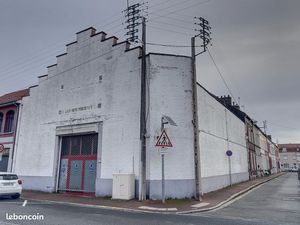 Inconnu 1 pièce 232 m²