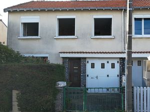 Maison rénovée 80 m² – jardin – quartier calme – Cholet