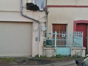 A vendre maison avec garage en centre ville