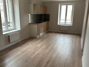 A LOUER - Appartement T4 rénové 68m2 - Bogny-Sur-Meuse