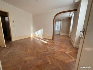 Appartement t3 centre ville pontarlier