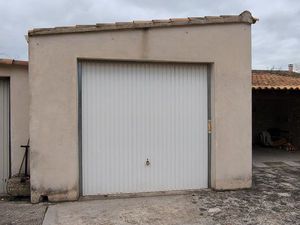 Garage fermé