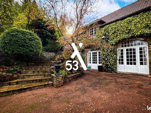 Maison 16 pièces 352 m²