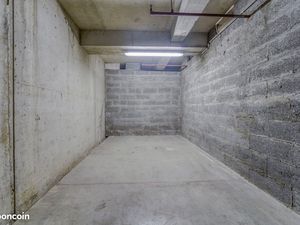 Garage/box 2 m² Paris