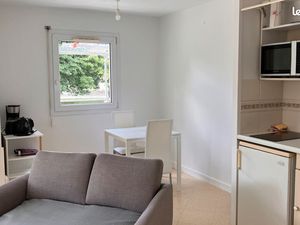 T2 meublé au 1er février