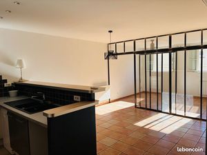 Direct propriétaire : T2/T3 centre Aix + parking