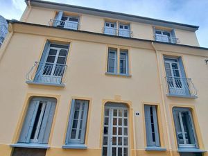 T3 bis PLEIN CENTRE - IMMEUBLE REFAIT A NEUF