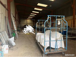 À louer Bâtiment 370m2