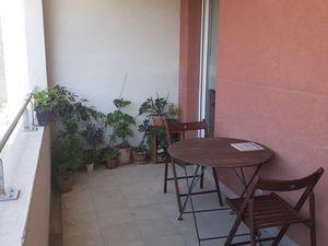 Particulier t2 herriot + garage