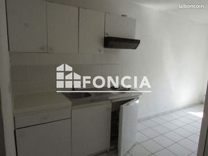 Studio 1 pièce 17 m²