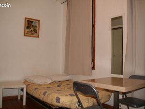 Studio 1 pièce 17 m²