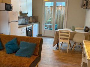 Maison de ville avec petite terrasse