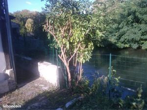 Maisonnette bordure de Seine centre Troyes