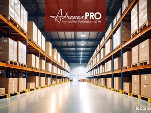 Local bureaux 740 m²