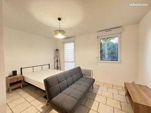 Studio 1 pièce 25 m²