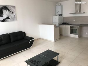 T2 Meublé 48m² entièrement rénové