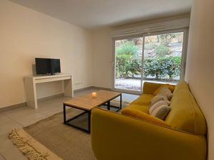 Hôpitaux facultés T3 meublé parking terrasse