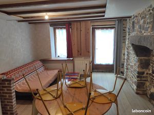 Studio RDC 25m2 proche du château