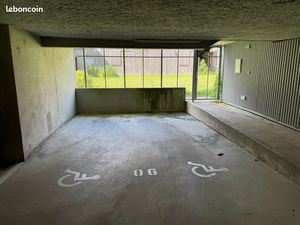 Place de parking sécurisée