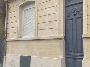 Bordeaux cauderan primersose maison pierre renovee avec garage