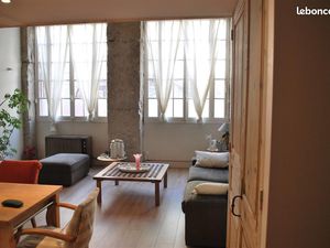 1 pièce 53 m2 - 69001 Lyon