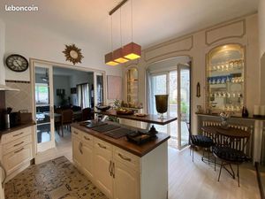 Appartement 3 pièces 92 m²