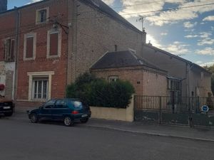 89000euros Vente maison 107m2 avec fort potentiel. Cœur fermée