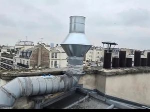 Local commercial restaurant Paris avec extraction