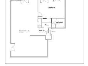 Apparemment T2  rez de jardin  centre ville  mairie