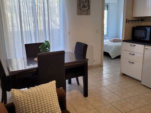 T2 rotondes avec parking et Clim