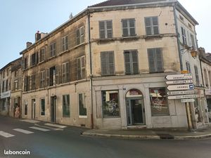 Local commercial – 27 m² – Emplacement stratégique – Montbard (21500)