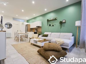 Chambre 1 pièce 11 m²