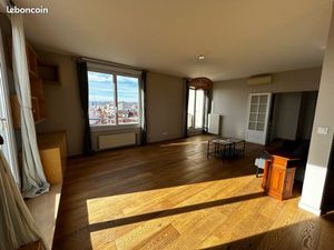 Location T3/T4 vue Fourviere