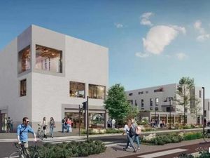 Local commercial 251 m²