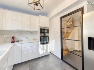 Appartement 5 pièces 60 m²