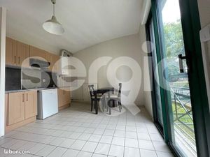 Studio 1 pièce 23 m²