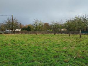 Terrain constructible à vendre en totalité ou divisible en 2 lots