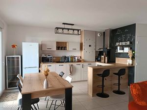 T3 meublé 62 m² avec terrasse  jardin & grand garage – Cranves-Sales
