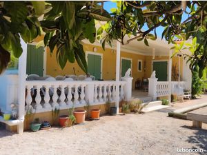 VILLA Centre Ville Brignoles