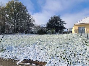 Terrain 1072 m² Sainte-Feyre