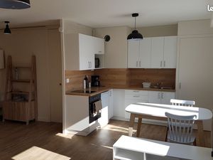 Joli Appartement / grand studio 31m2  meublé tout équipé  200m du lac