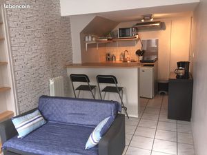 F2 meublé avec courette Rouen droite