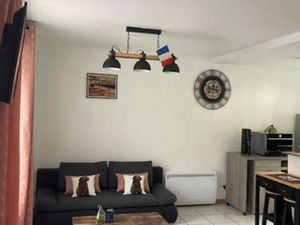 Studio meublé 35 m² lumineux Terrasse Quartier ARTEM Blandan