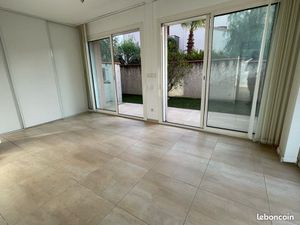 Bureaux avec jardin privatif Clos Banet