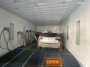 Local d'activité 415 m²