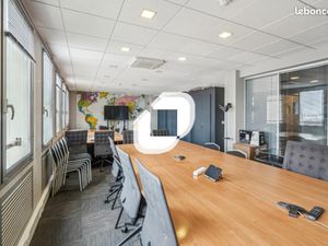 Bureaux 350 m²