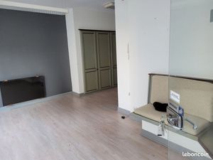 Loue local commercial