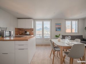 Magnifique T4 Meublé à Grenoble