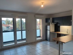 Appartement 3 pièces 55m2 + 6m2 de loggia