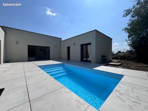 Maison récente plain pied